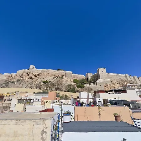 Casita La Paloma Bonita Del Pescador Hasta 5 Personas En El Casco Antiguo La Medina Centro Almeria Bajo Alcazaba Terraza Buena Vista Parking Privado Y Sabanas En Opcion